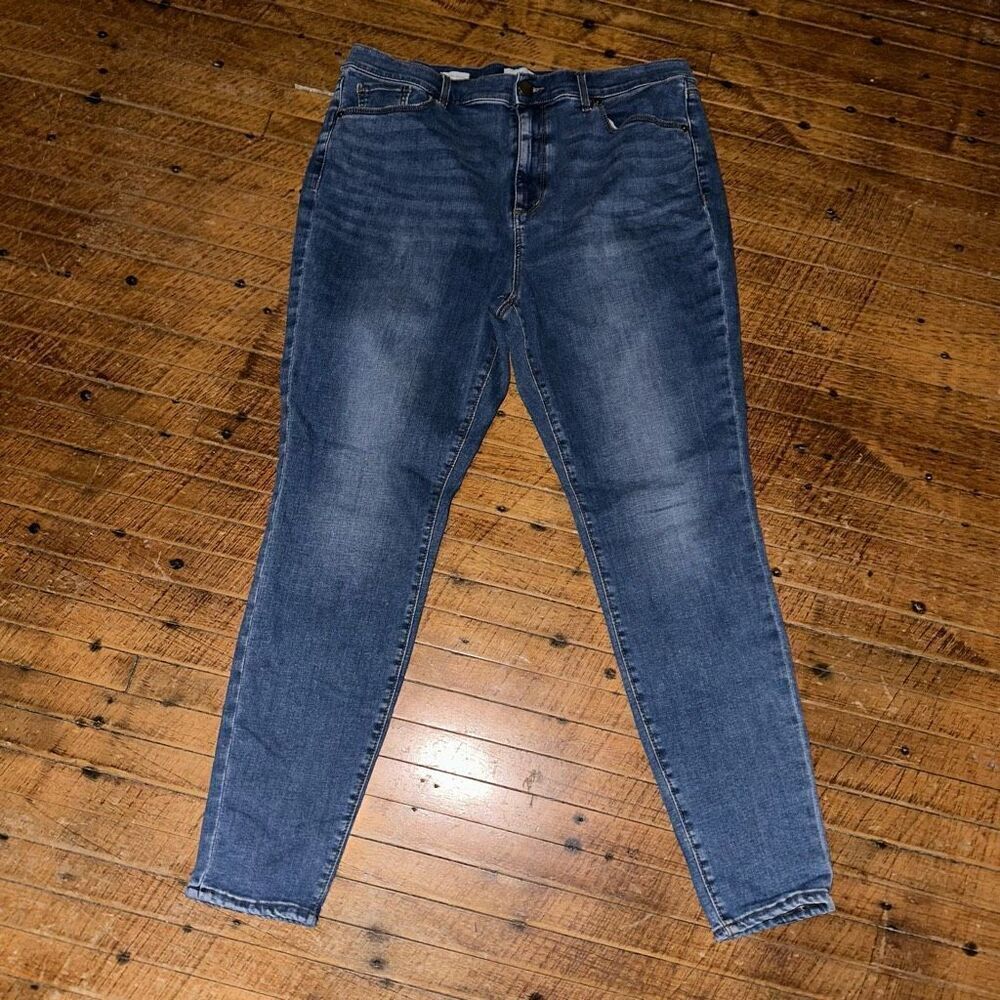 Loft distressed 32 high rise cropped normcore jeans